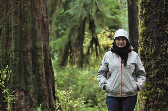 Enfrentando a umidade da floresta de Hoh, no Olympic National Park, no estado de Washington, oeste dos Estados Unidos